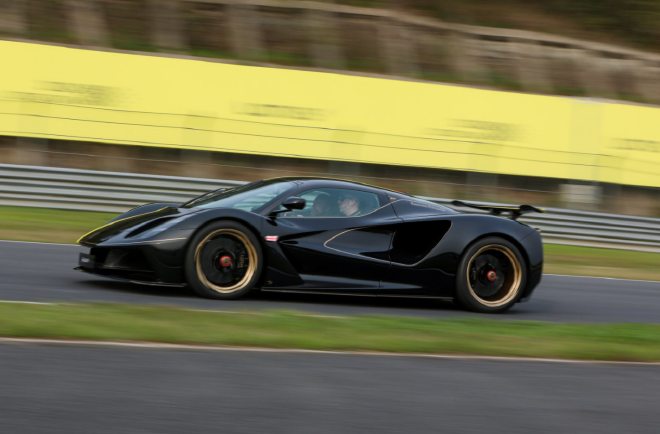 2024 LOTUS DAY暨路特斯用户赛道嘉年华启幕