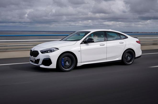 全新宝马M235i Gran Coupe车型试驾 驾驶性能表现出众