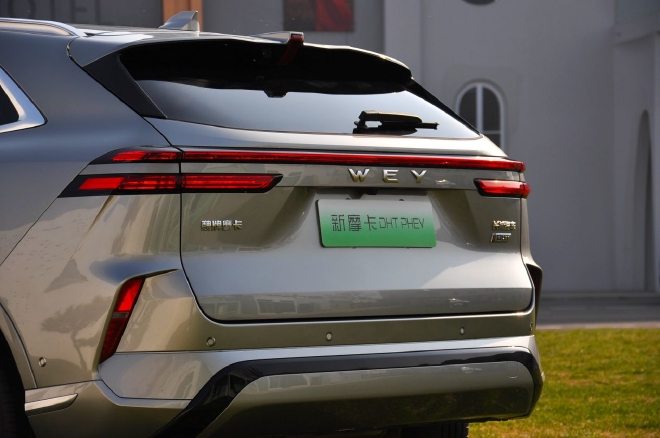 叫板理想L7 新摩卡DHT-PHEV亮剑