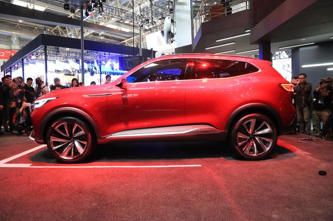 2018北京车展:上汽名爵X-motion亮相