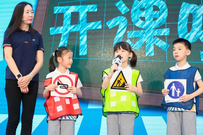 杨美虹:联合一切可以联合的力量搞好公益