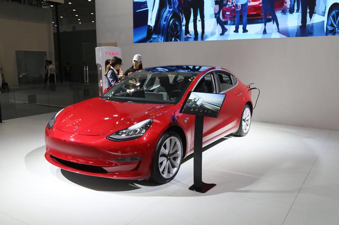 2019海口新能源车展：特斯拉Model 3亮相