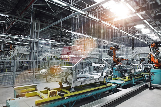 “高新特”:上海车展看北汽集团的向上之力