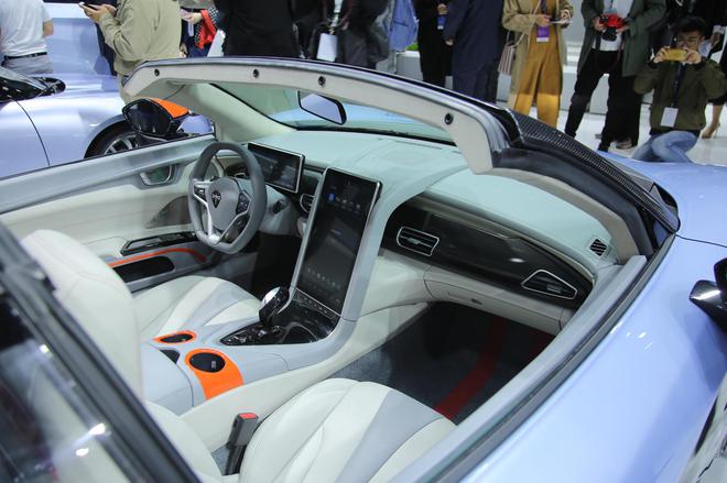 2019上海车展:前途K50 Spyder概念车发布