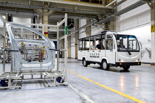 沃尔沃成都工厂车间实拍