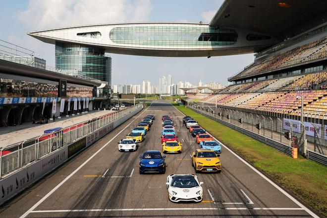 极致速度美学：兰博基尼Huracán Super Trofeo Evo