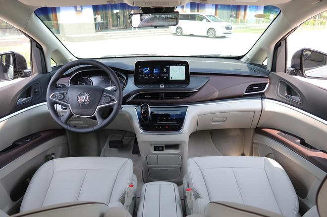 售价23.29万元起 别克GL8家族新成员正式上市