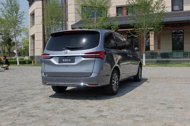 售价23.29万元起 别克GL8家族新成员正式上市