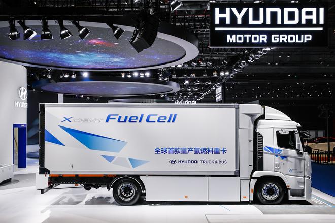 全球首款量产氢燃料电池重卡现代汽车XCIENTFuelCell