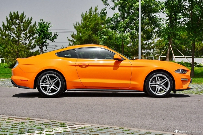 过七夕需要舒适的车还是能开快的车?四款适合过七夕的车推荐