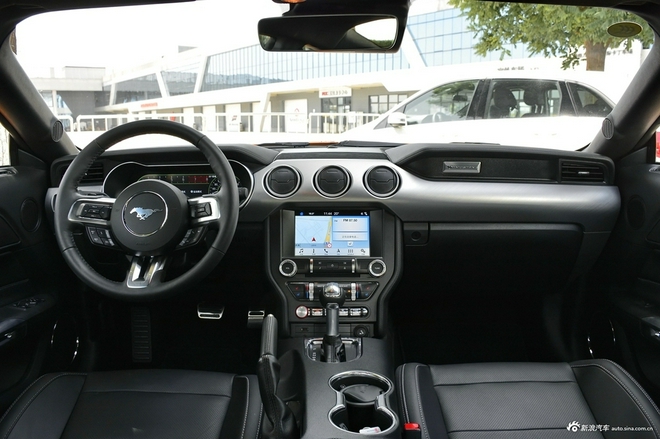 过七夕需要舒适的车还是能开快的车?四款适合过七夕的车推荐