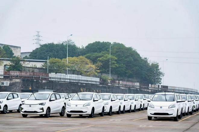 长安新能源回应奔奔用户关切:正全力生产,力争尽早交付