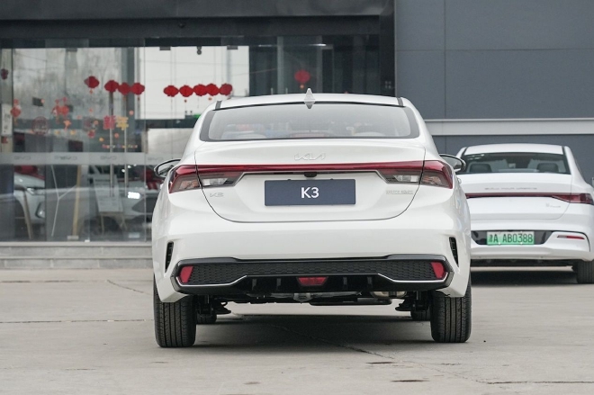 向“大哥”K5看齐!实拍体验新款起亚K3