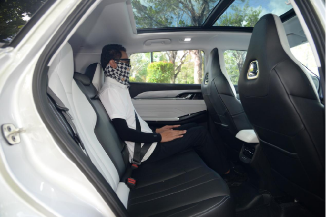 东风风神皓瀚HEV版试驾 年轻上班族的明智之选