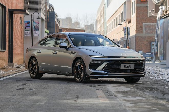 售价13.98-18.68万元 北京现代第十一代索纳塔正式上市