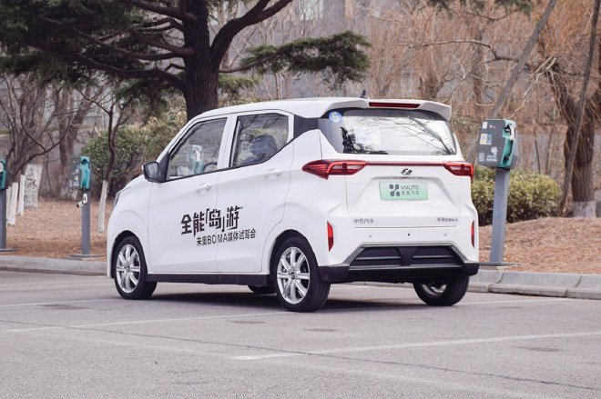 一台拥有大空间的纯电动微型车 试驾未奥BOMA