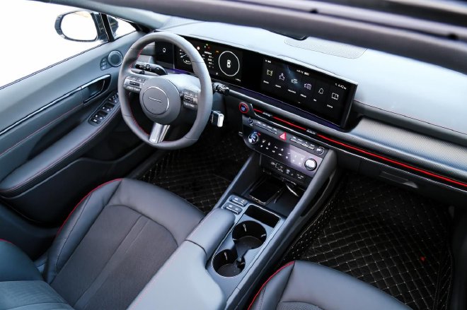 8AT上岗,融合N品牌基因 第十一代索纳塔预售15万冲不冲