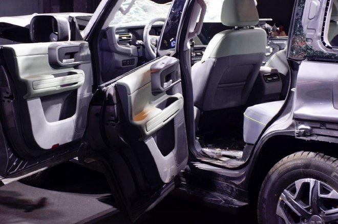 如何给你满满的安全感?解析测试后的全新BJ40刀锋英雄版