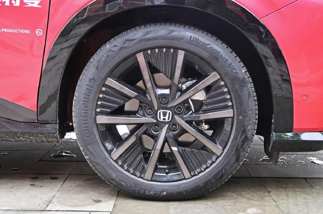 试驾东风Honda猎光 纯电猎装轿跑智美典范