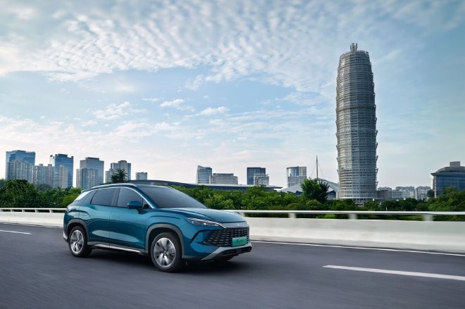 上市一周销量过万 比亚迪宋L DM-i再创销量奇迹