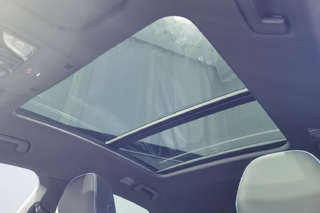 年轻气场全开,实拍上汽大众帕萨特Pro