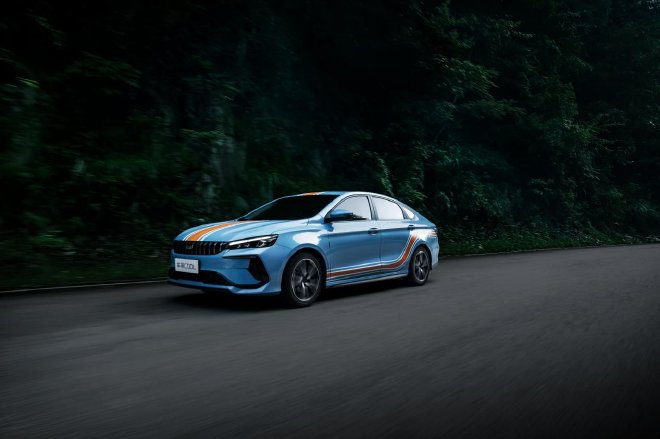 试驾吉利缤瑞COOL 7万级也能有驾驶乐趣