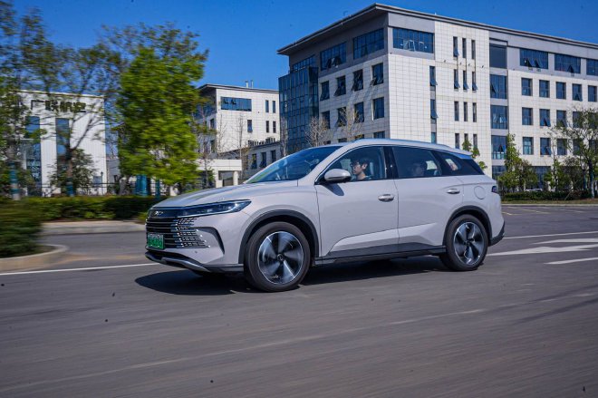 低能耗与高舒适度并存 试驾比亚迪海狮05DM-i