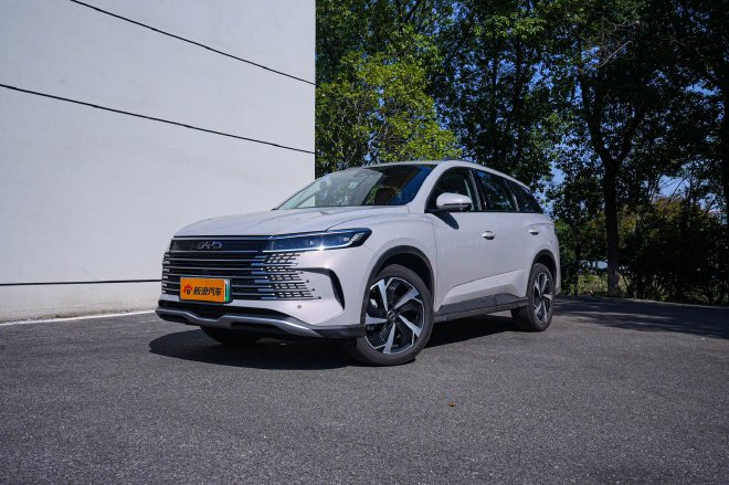 低能耗与高舒适度并存 试驾比亚迪海狮05DM-i