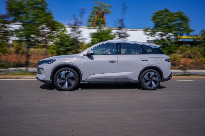 低能耗与高舒适度并存 试驾比亚迪海狮05DM-i