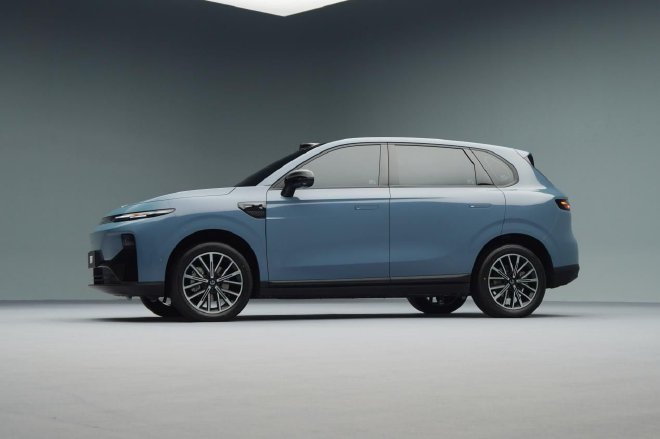 全新架构全球品质 零跑B10 A+级SUV外观解析