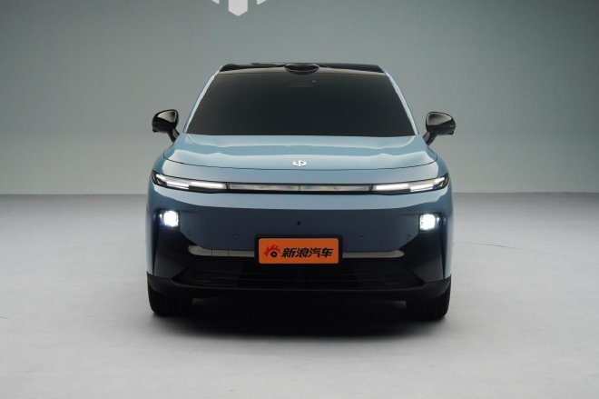 全新架构全球品质 零跑B10 A+级SUV外观解析