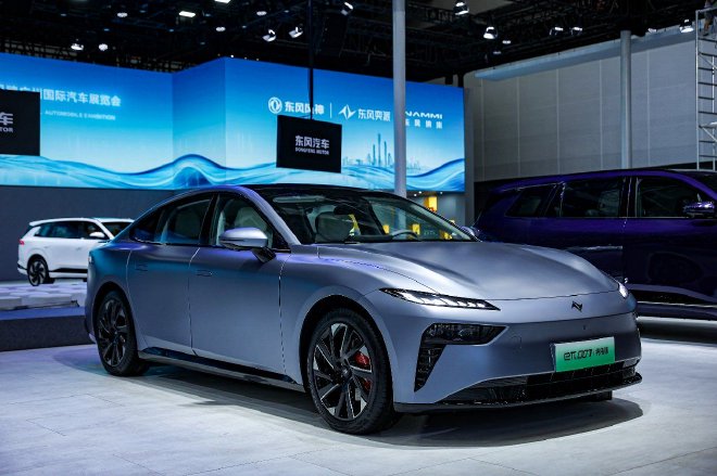 2024广州车展:东风奕派eπ008五座版售20.66万起