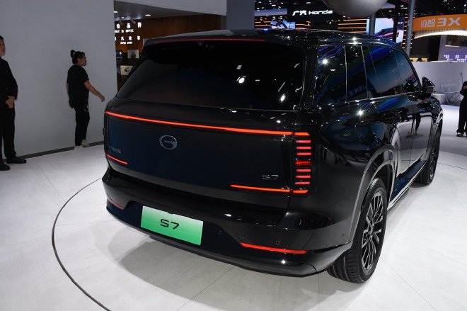 上市限时价16.98-22.38万元 广汽传祺向往S7正式上市