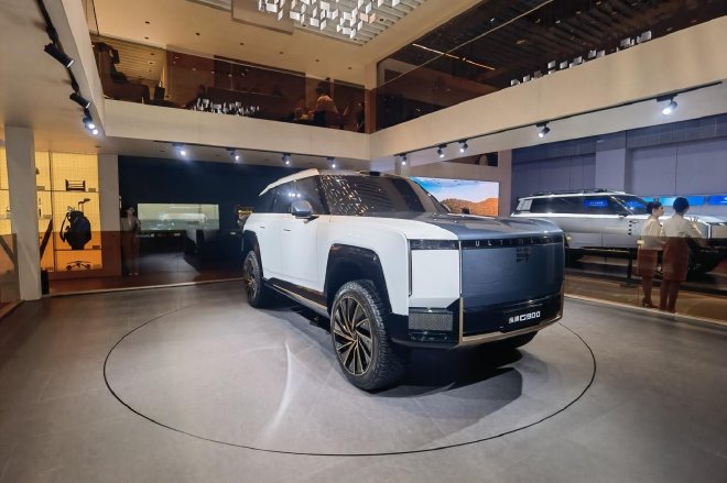 2025上海车展:捷途纵横G700特别版亮相