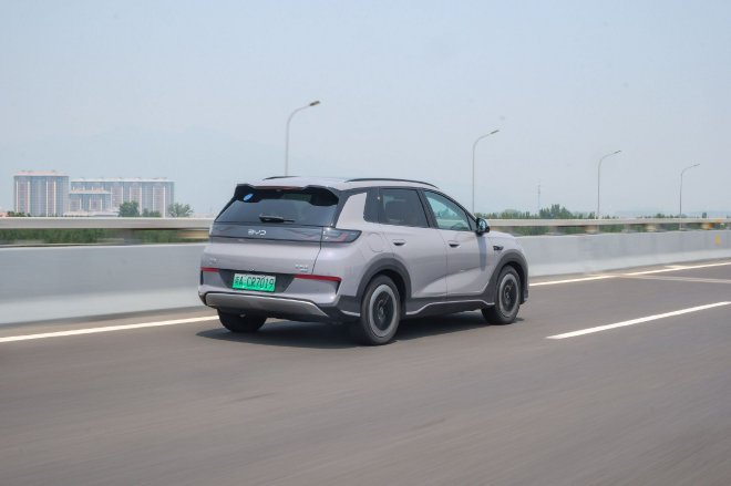 兼顾科技与舒适 试驾比亚迪海狮05EV