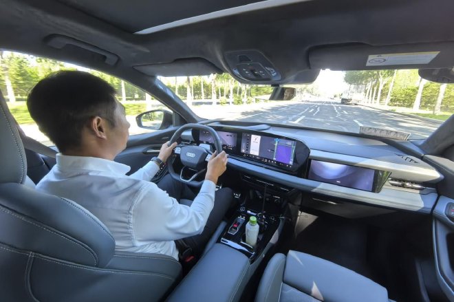 主打“精智感” 试驾一汽奥迪Q6L e-tron