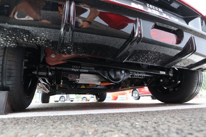 熊猫卡丁猪猪侠限定版上市 快乐专享价4.69万元