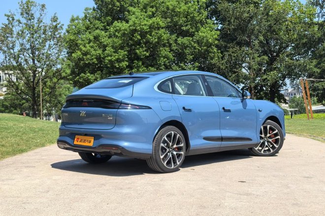 深耕精致市场 试驾新一代智己LS6