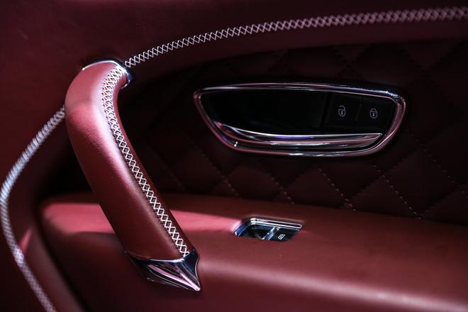 2018北京车展:宾利添越Bentayga V8亮相