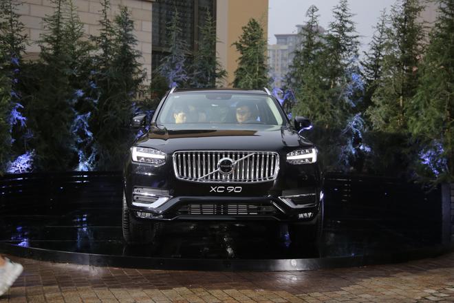 新款沃尔沃XC90上市 售价63.39-83.39万元