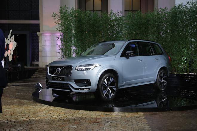 新款沃尔沃XC90 R-Design