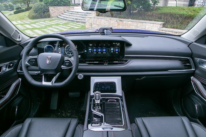 具備旗艦車型該有的素質 一汽奔騰T99競爭力分析