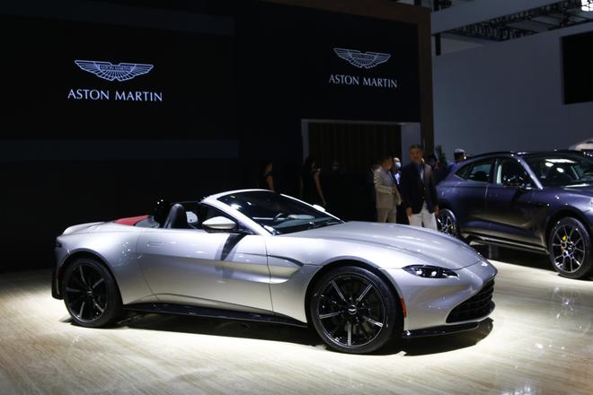 2020北京车展:阿斯顿·马丁Vantage Roadster敞篷版亮相