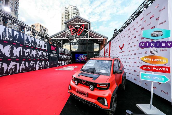 五菱秀场,当红不让!宏光MINIEV燃爆2020IMC上海国际模特大赛T台