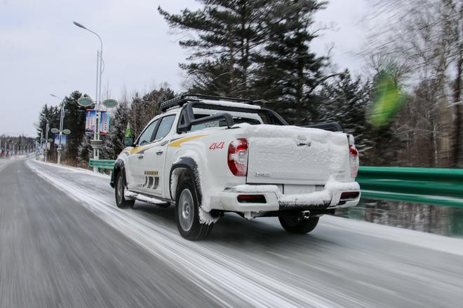 迎合主流消费者 试驾上汽大通MAXUS T70旅行版