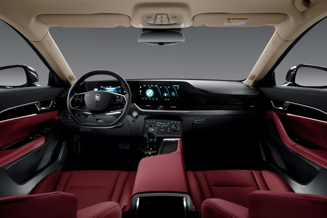 要空间也要动力 家轿选奔腾B70 2.0T还是吉利星瑞