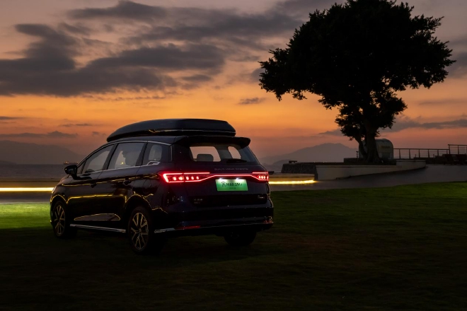 3月12日上市 2022款宋MAX DM-i详细配置曝光