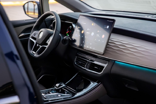 3月12日上市 2022款宋MAX DM-i详细配置曝光