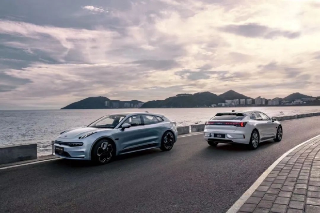 吉利汽车发布上半年财报:核心财务指标改善 新能源智能化全面转型