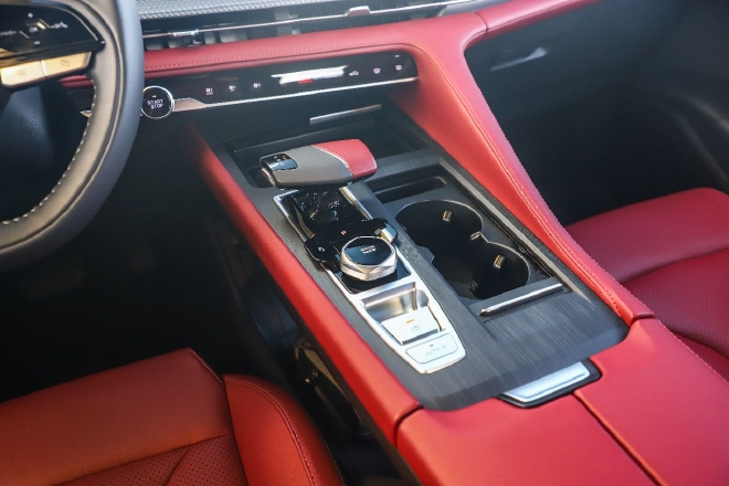 外观不是重点 试驾第二代长安CS75 PLUS